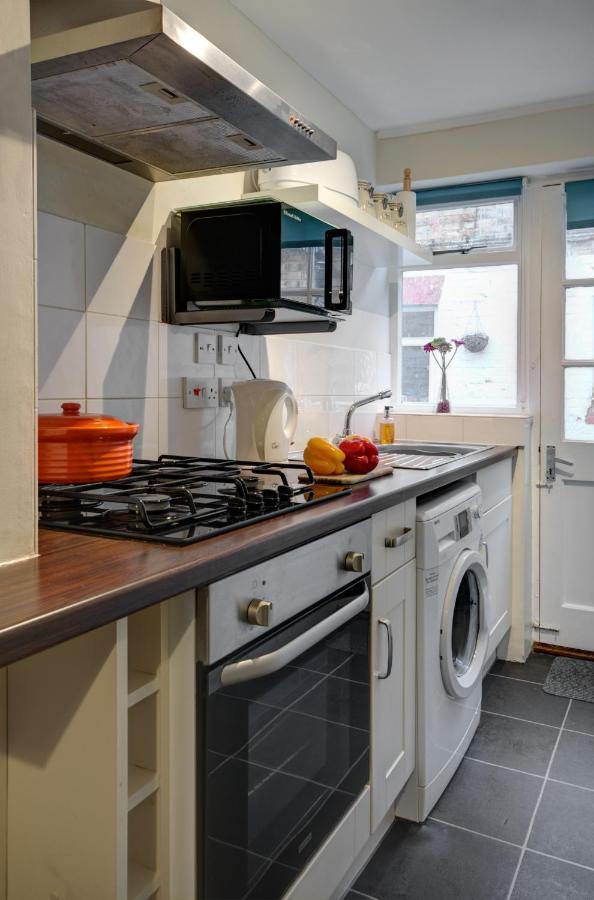 Pansy Cottage In Historic Tewkesbury - Sleeps 5 - Pets Welcome Bagian luar foto